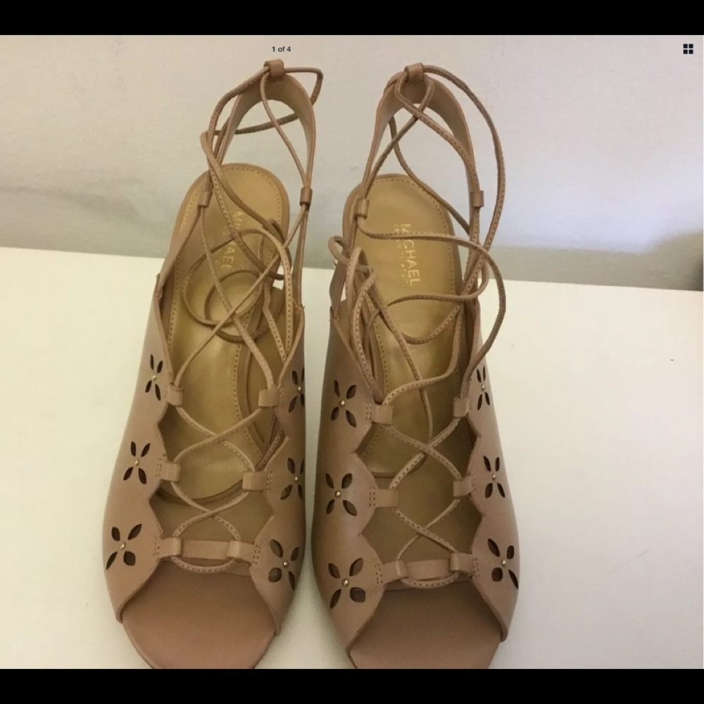 Michael Kors Gladiator Sandals Size 9.5 NEW